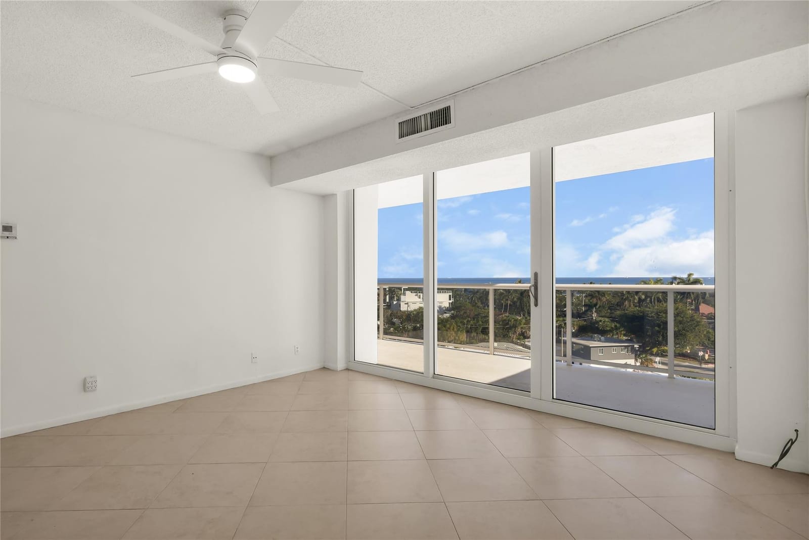 2715 N Ocean Boulevard 7d — photo 12