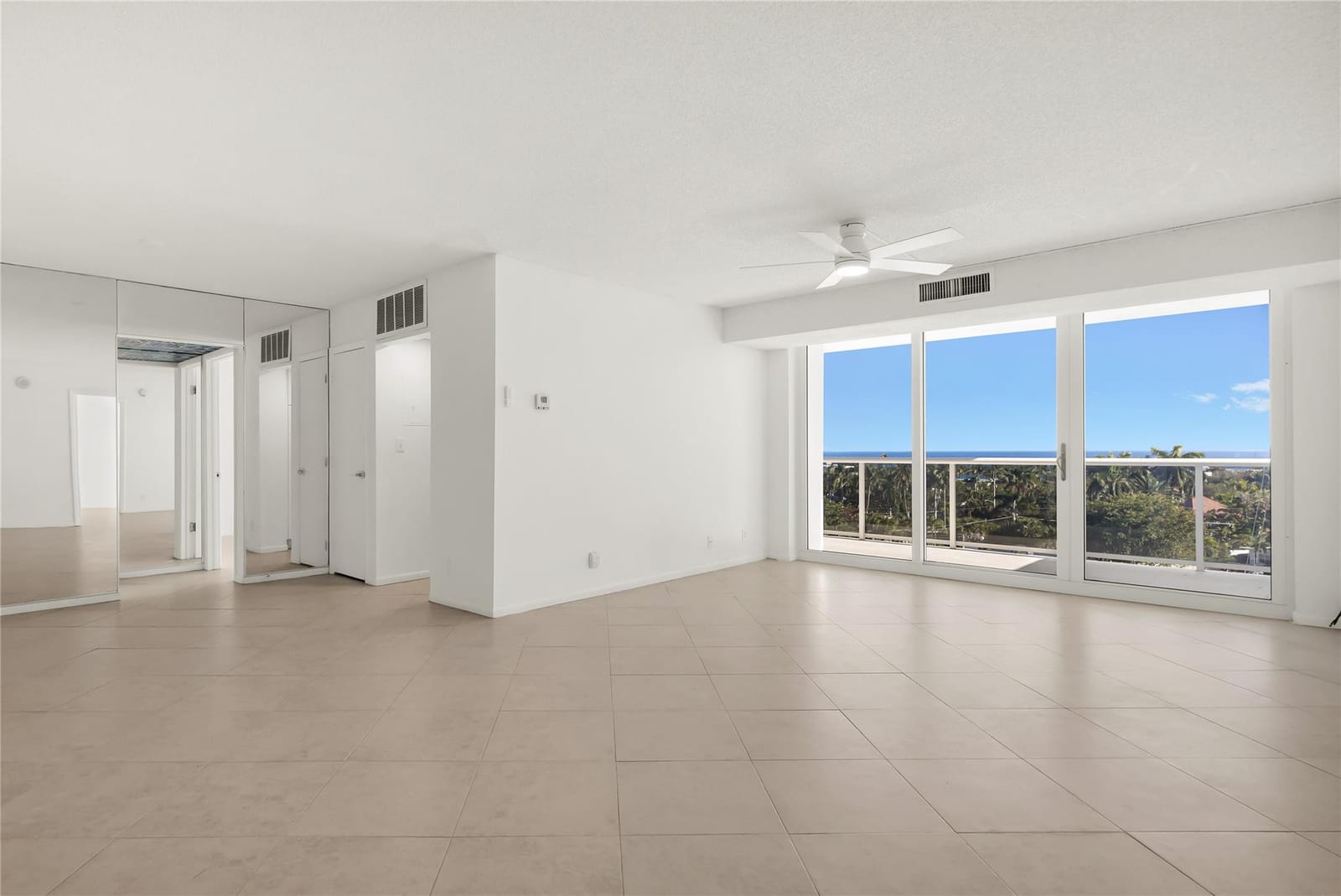 2715 N Ocean Boulevard 7d — photo 4