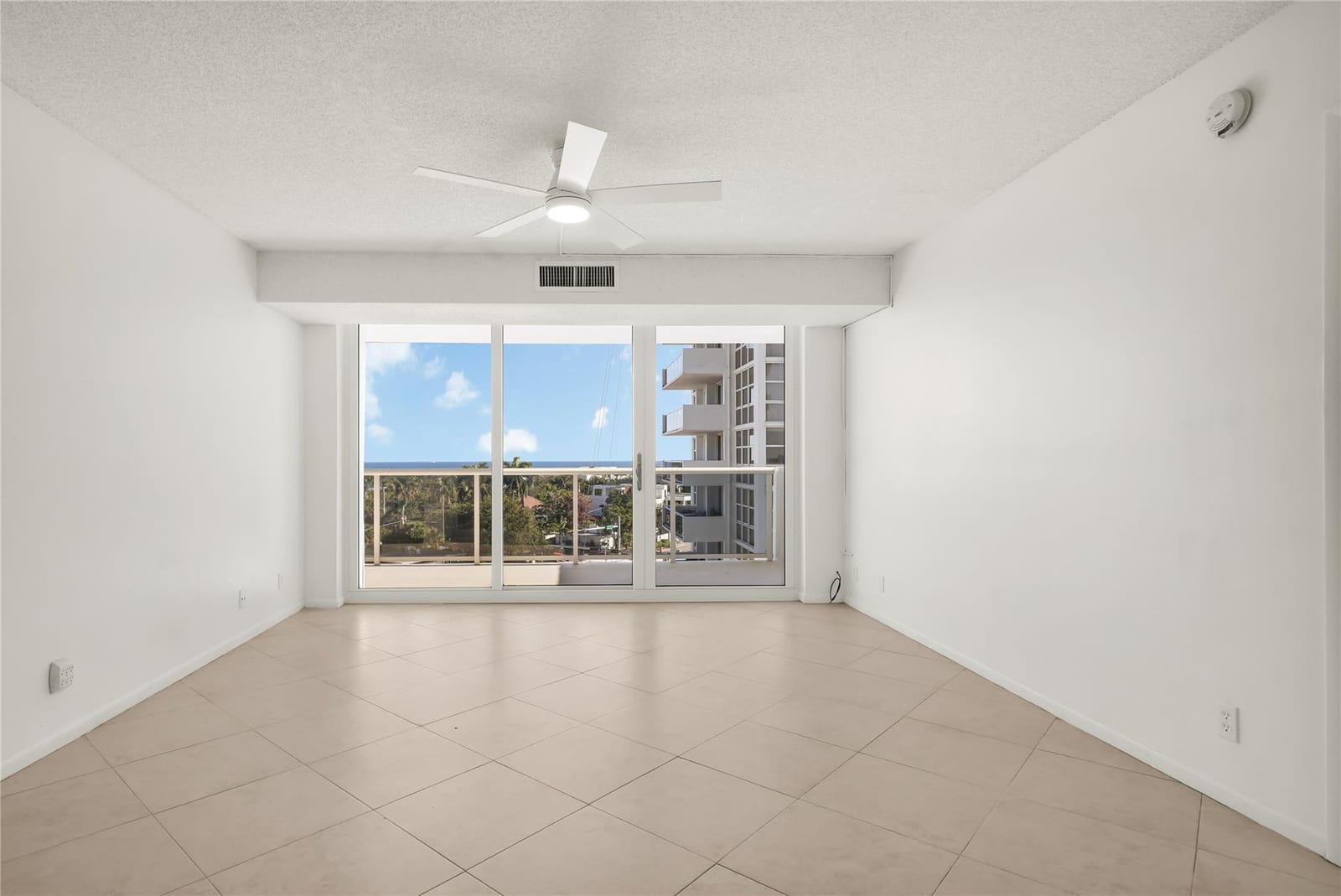 2715 N Ocean Boulevard 7d — photo 5