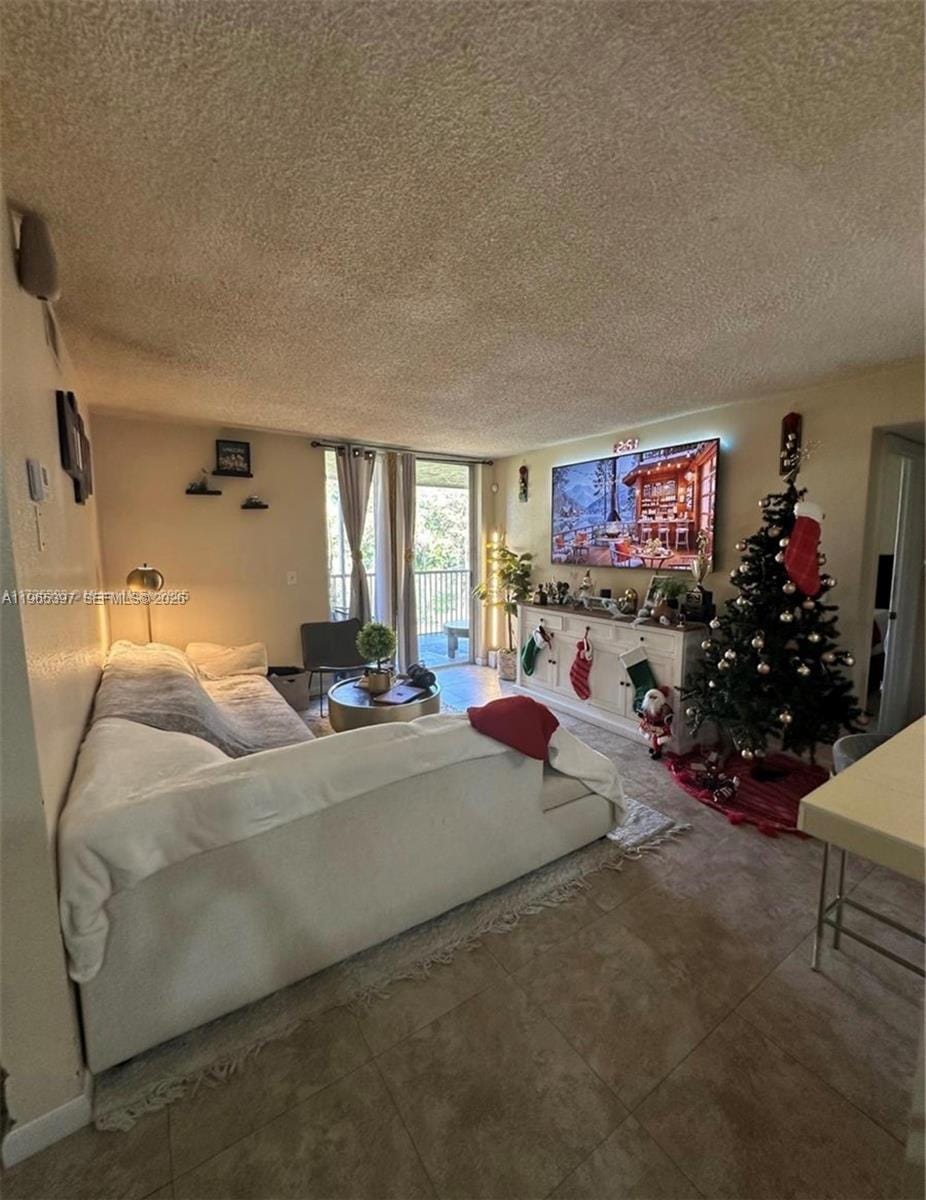 4025 W Mcnab Road E208, Pompano Beach, FL 33069 photo 1