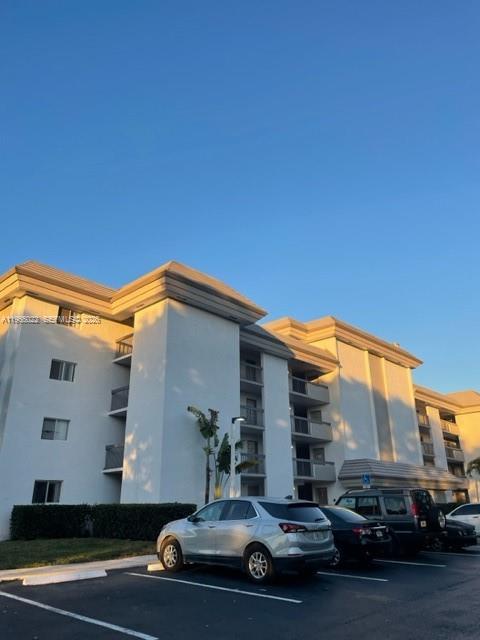 731 N Pine Island Road 306, Plantation, FL 33324, Plantation