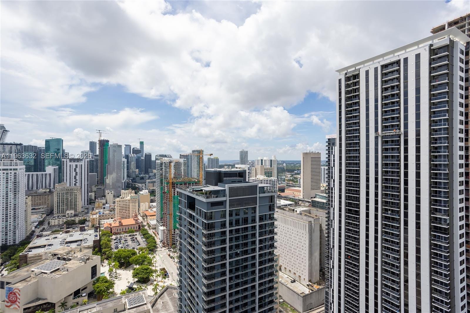159 NE 6th Street 4010, Miami, FL 33132 photo 13