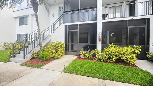 296 Racquet Club Road 104, sold in Gardens At Bonaventure 11, Weston, FL