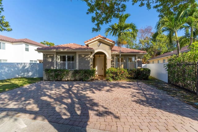 24333 SW 109th Path, Homestead, FL 33032