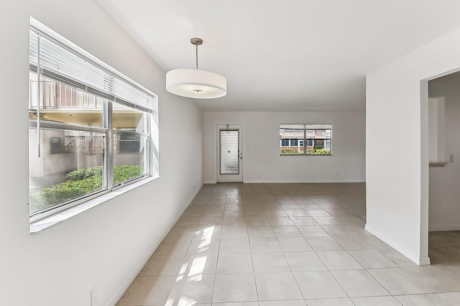 447 Saxony J Way 447-J, Delray Beach, FL 33446 photo 11