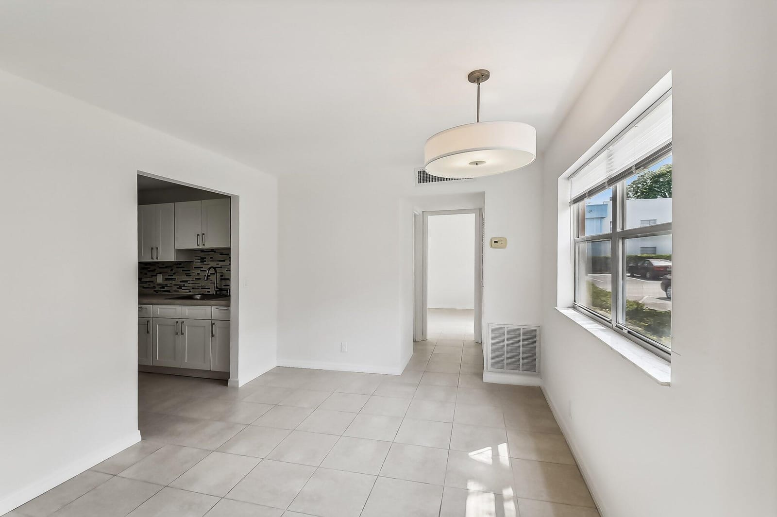 447 Saxony J Way 447-J, Delray Beach, FL 33446 photo 10