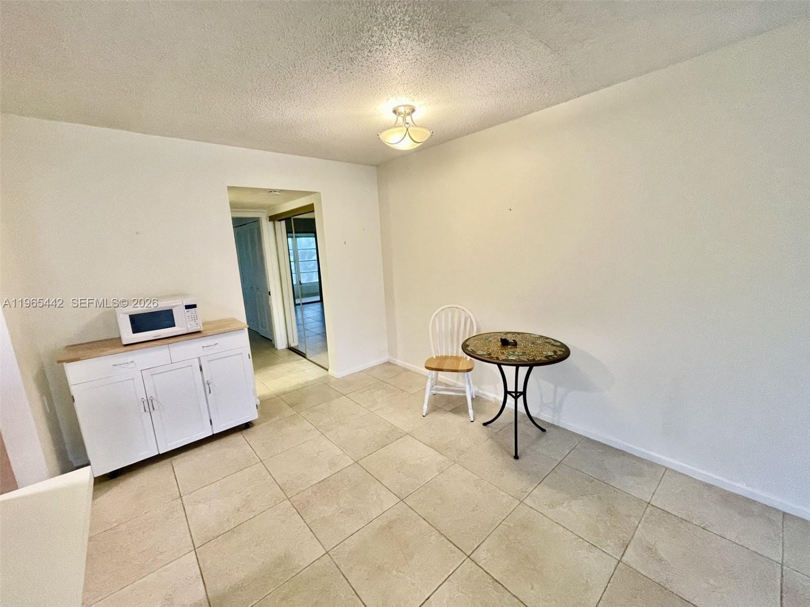 118 Upminster E 118 — photo 11