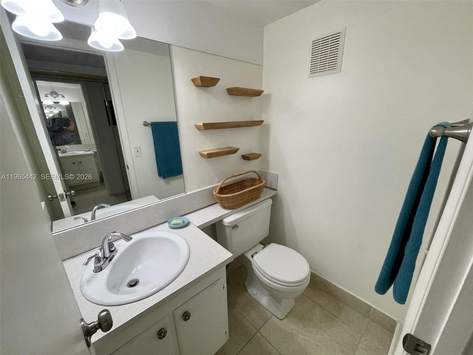 118 Upminster E 118, Deerfield Beach, FL 33442 photo 13