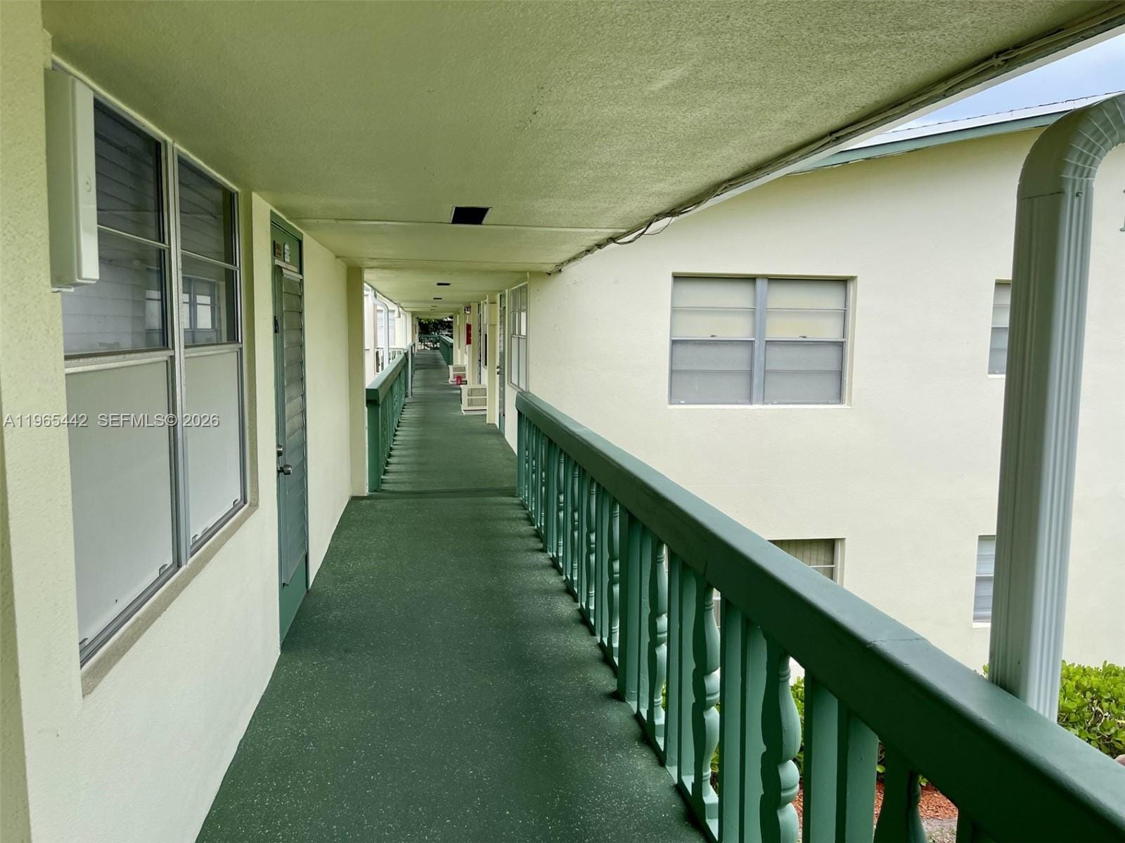 118 Upminster E 118, Deerfield Beach, FL 33442 photo 24