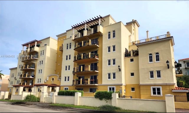 322 Madeira Avenue 503, Coral Gables, FL 33134
