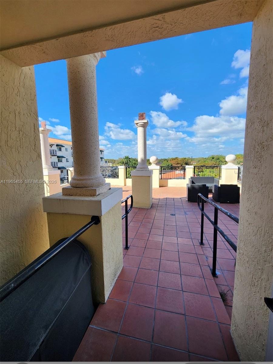 322 Madeira Avenue 503, Coral Gables, FL 33134 photo 23