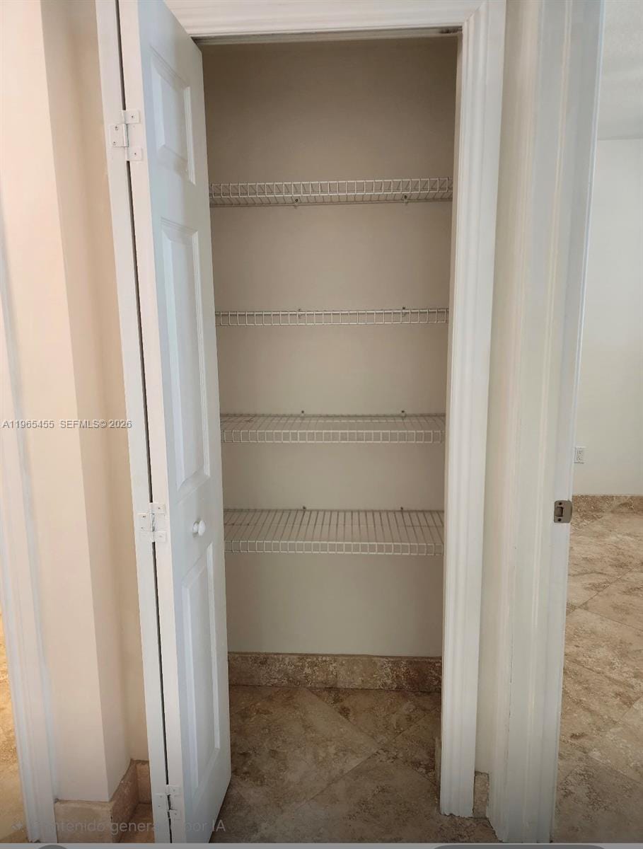 322 Madeira Avenue 503, Coral Gables, FL 33134 photo 6