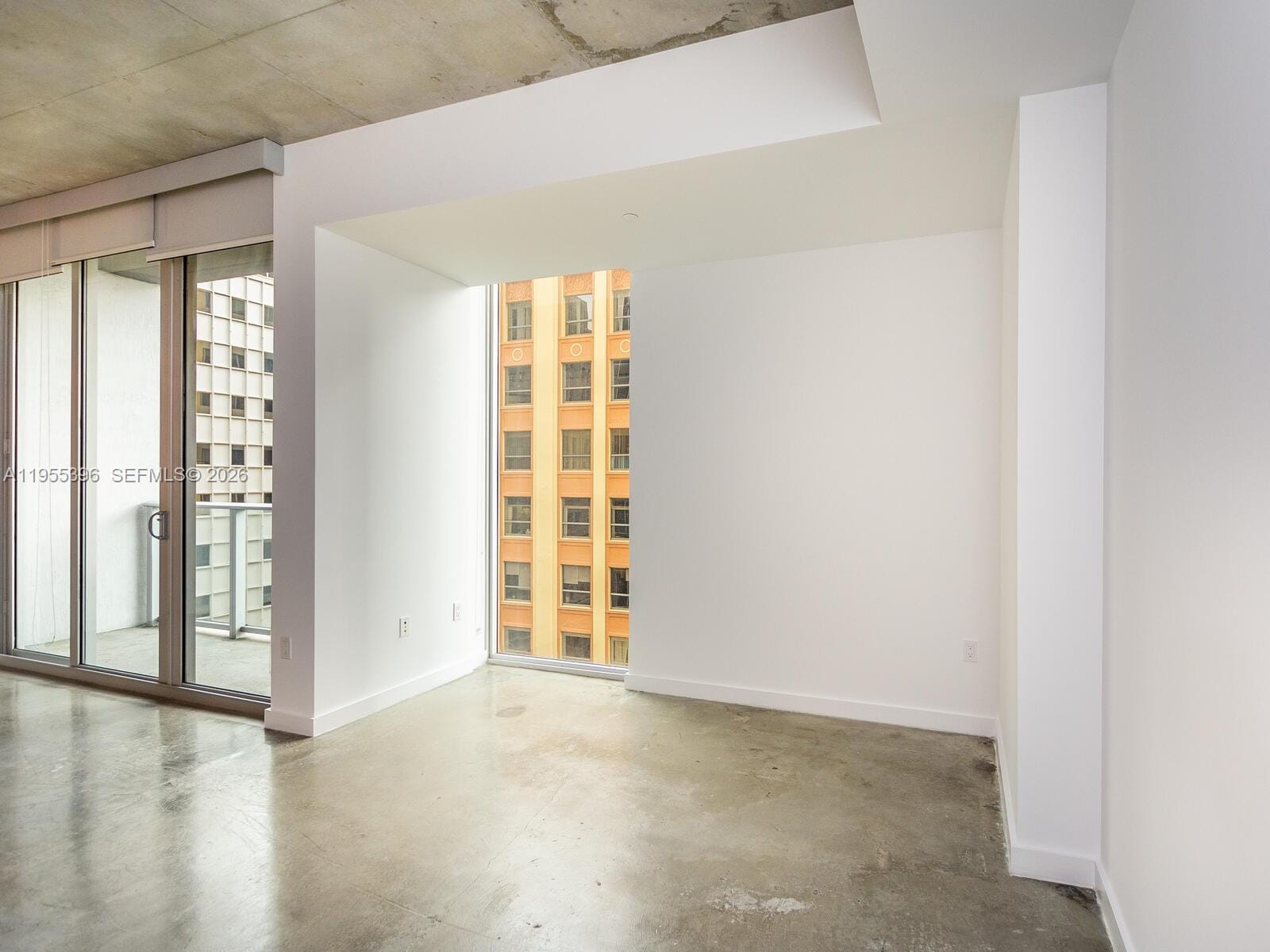 151 SE 1st Street 805, Miami, FL 33131 photo 17