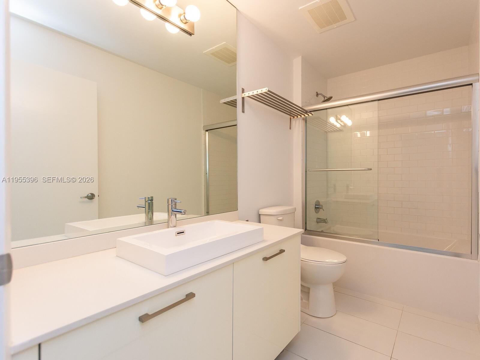 151 SE 1st Street 805, Miami, FL 33131 photo 21