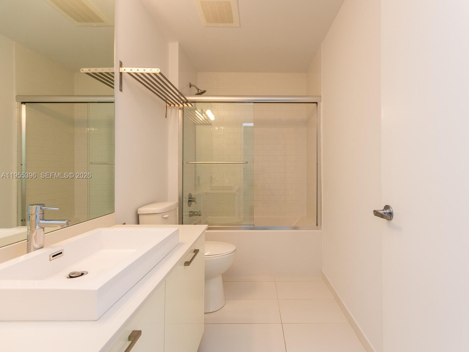 151 SE 1st Street 805, Miami, FL 33131 photo 22