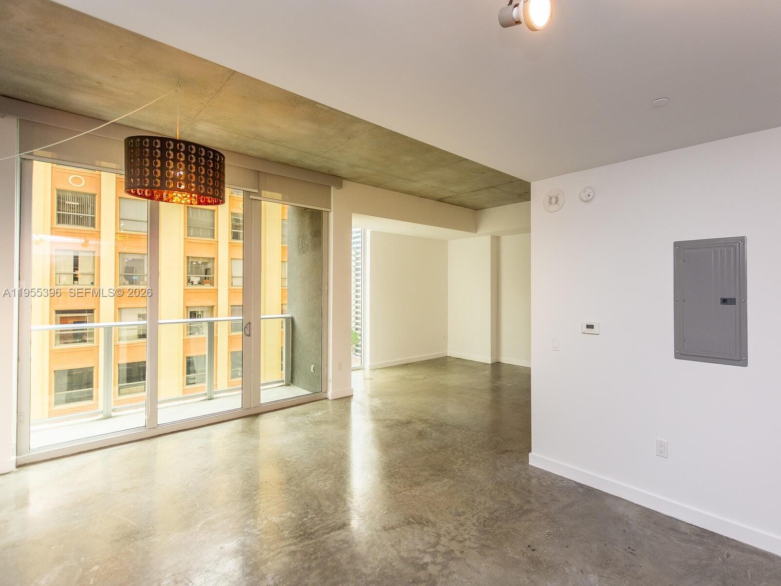 151 SE 1st Street 805, Miami, FL 33131 photo 7