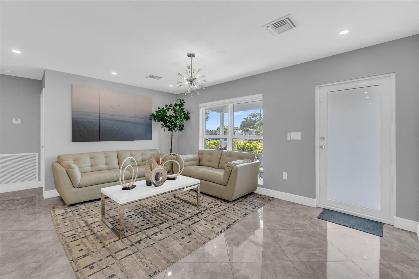 4651 SW 19th Street — photo 3