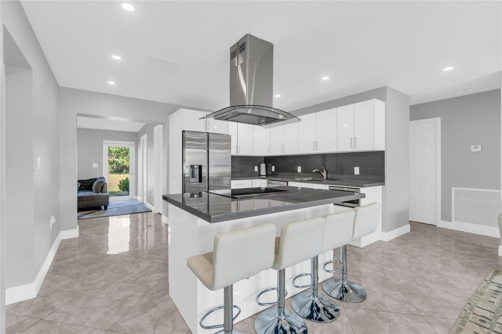 4651 SW 19th Street — photo 8