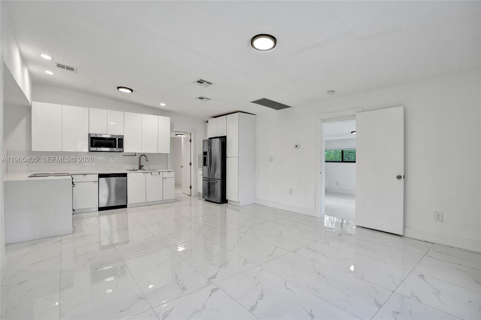 13550 NW 5th Avenue — photo 11