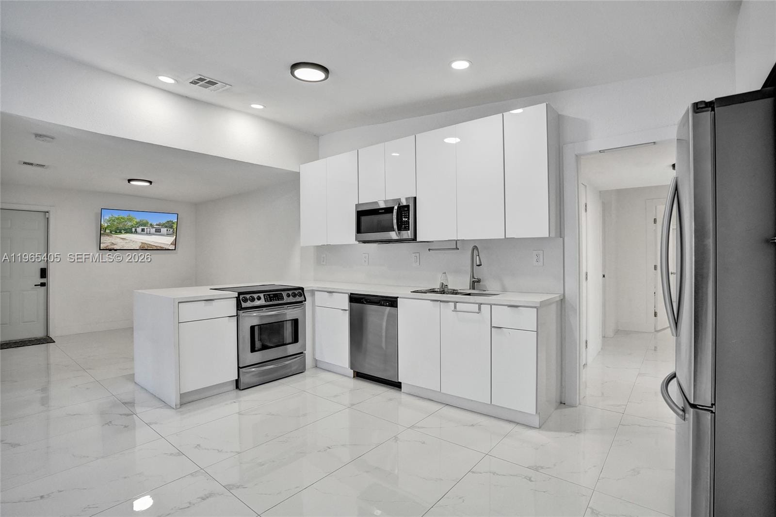 13550 NW 5th Avenue — photo 7