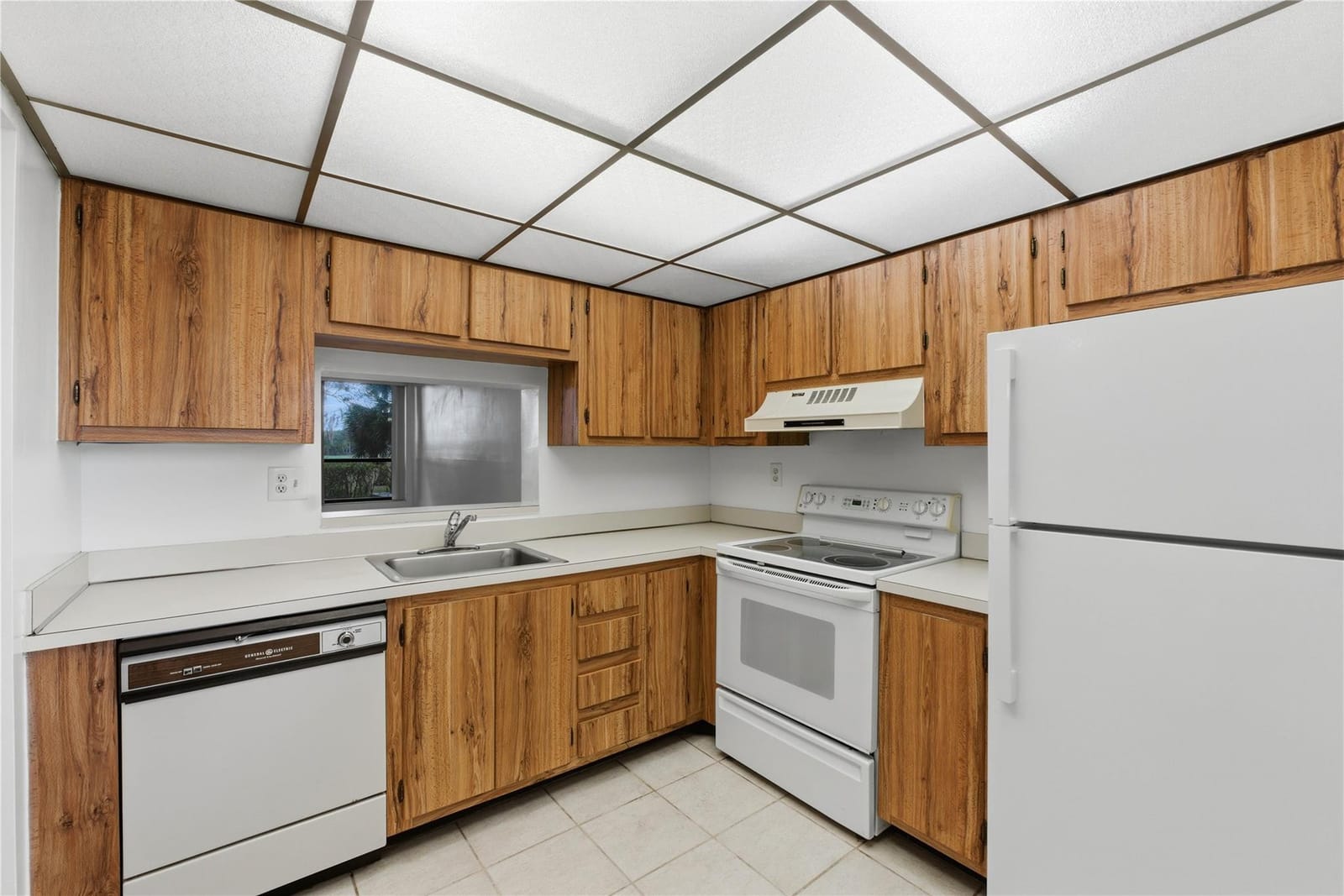 7650 W Mcnab Road 114, Tamarac, FL 33321 photo 6