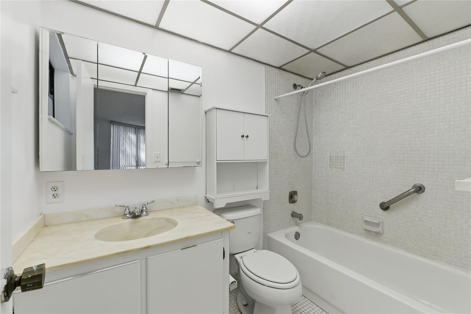 7650 W Mcnab Road 114, Tamarac, FL 33321 photo 9