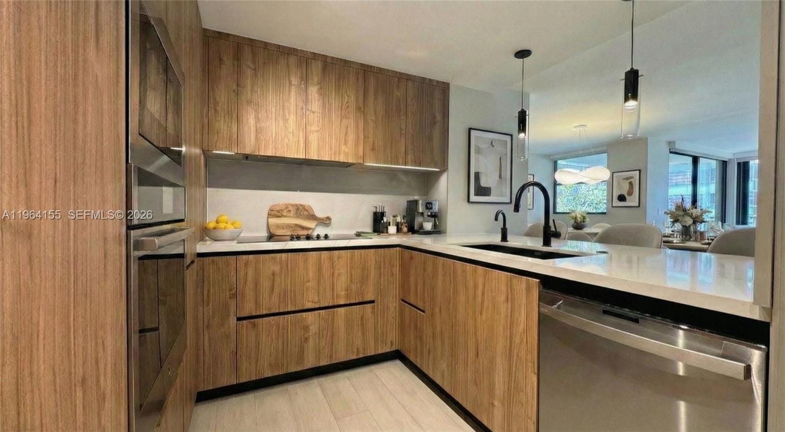 170 Ocean Lane Drive 403, Key Biscayne, FL 33149 photo 4