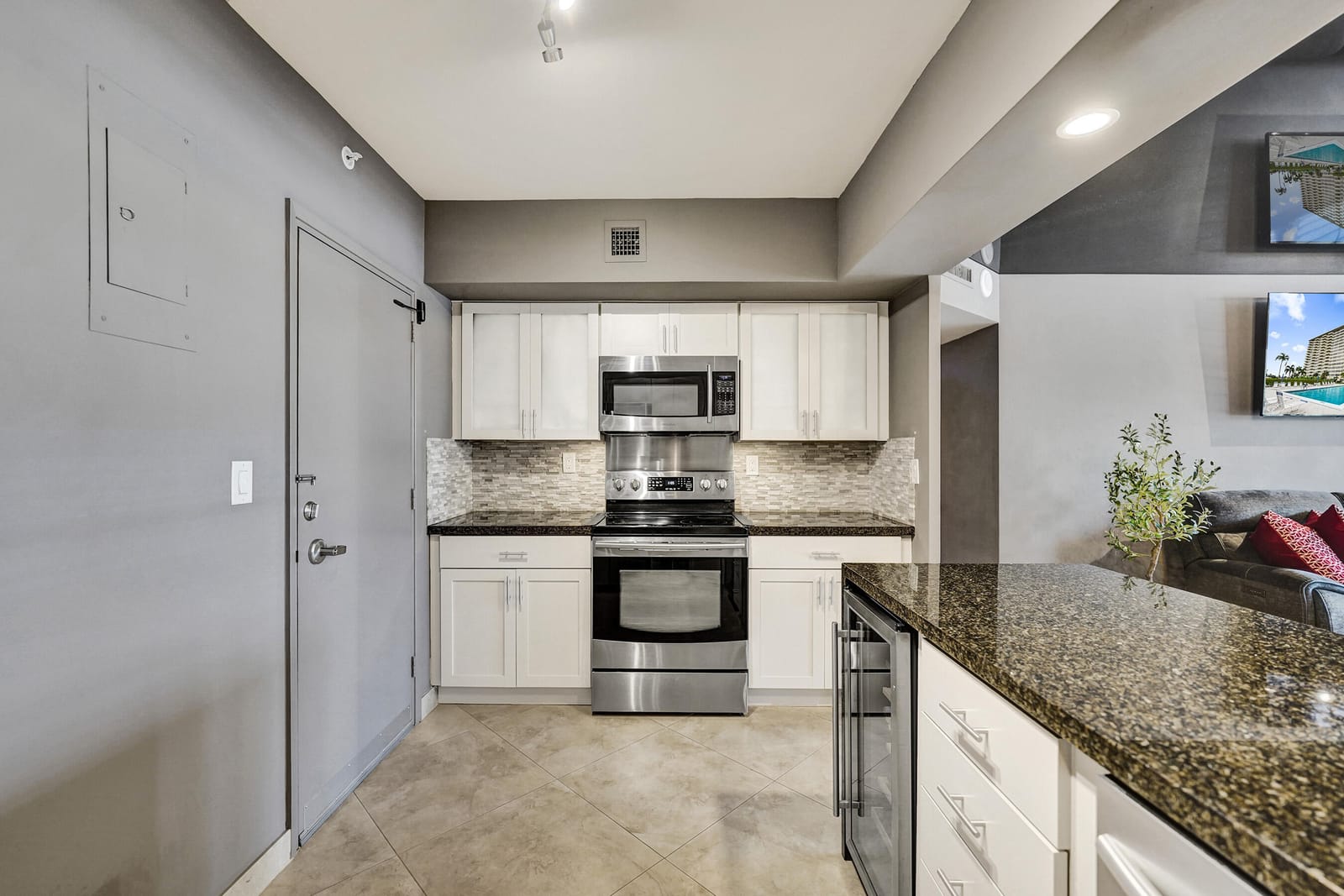 3200 NE 36th Street 220, Fort Lauderdale, FL 33308 photo 4
