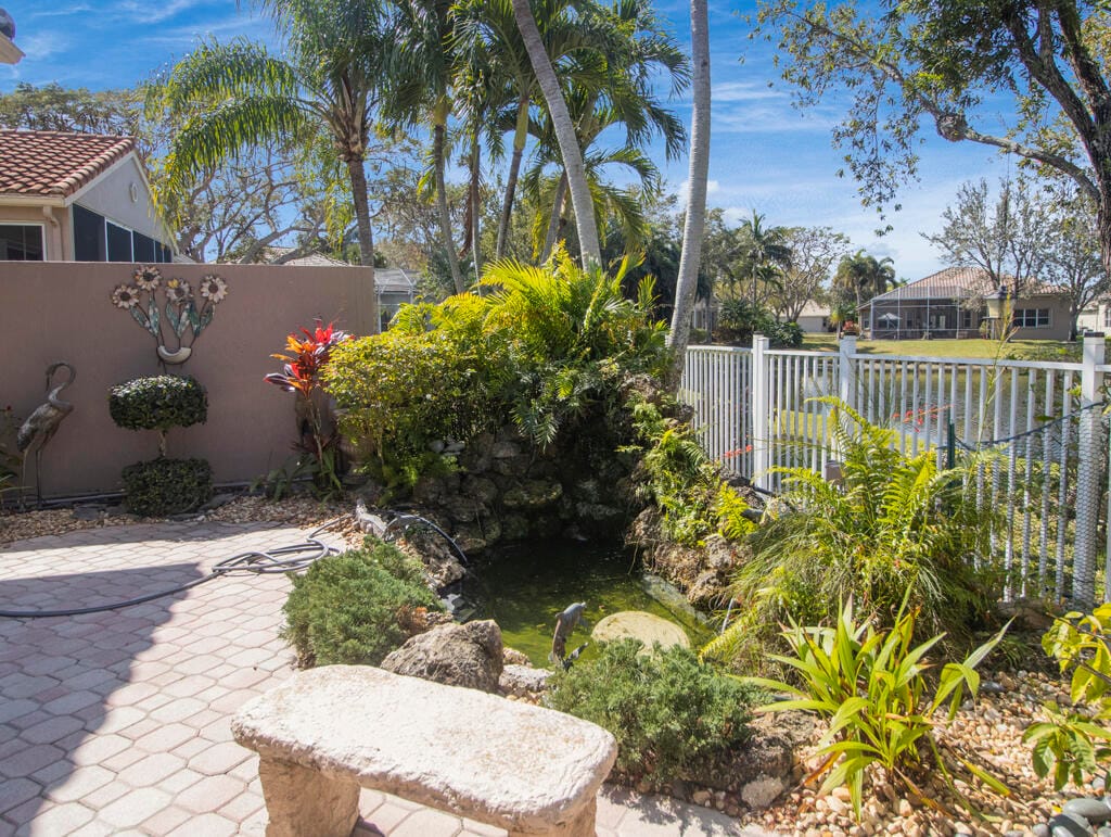 6507 Pavone Street, Lake Worth, FL 33467 photo 11