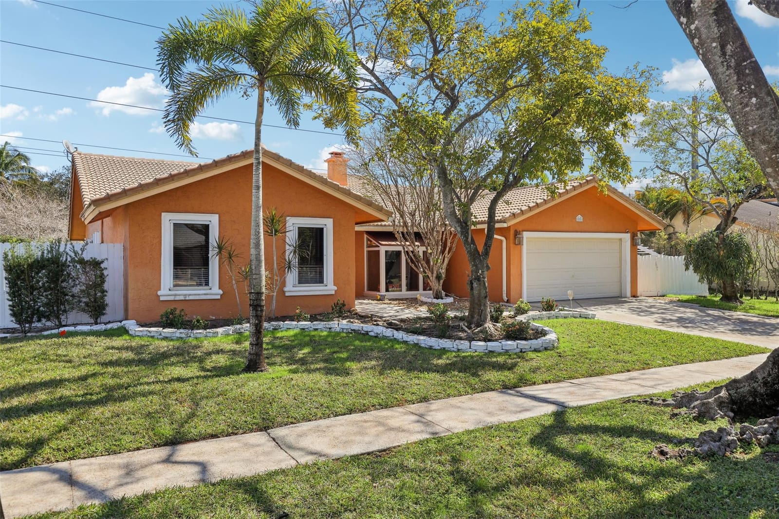 808 E Plantation Circle, Plantation, FL 33324 photo 27