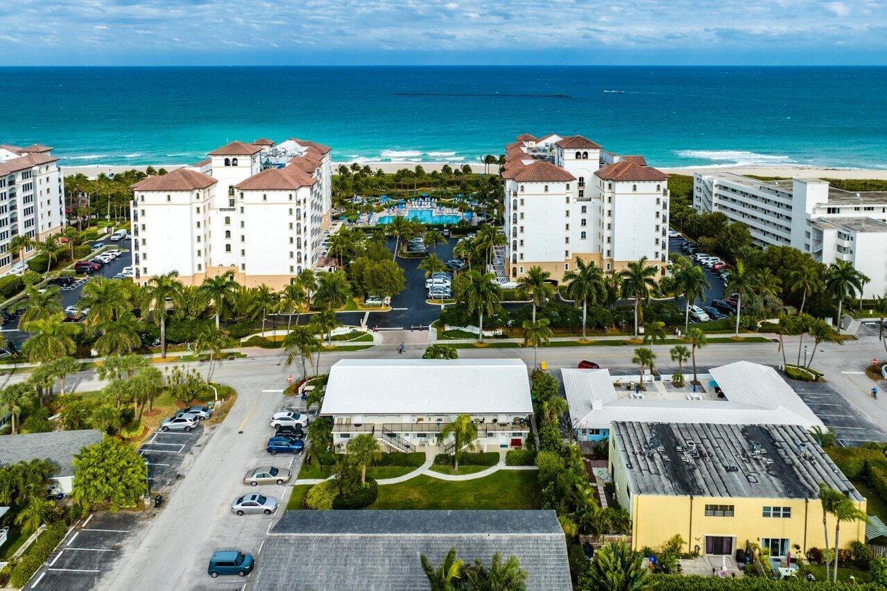 100 Bravado Lane 2, Palm Beach Shores, FL 33404 photo 15