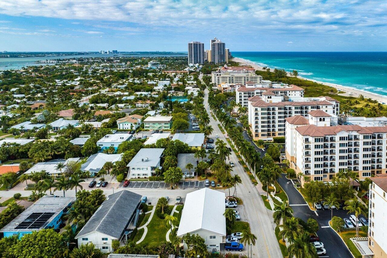 100 Bravado Lane 2, Palm Beach Shores, FL 33404 photo 18