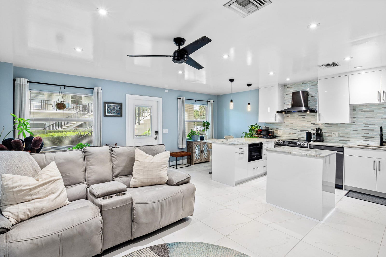 100 Bravado Lane 2, Palm Beach Shores, FL 33404 photo 8