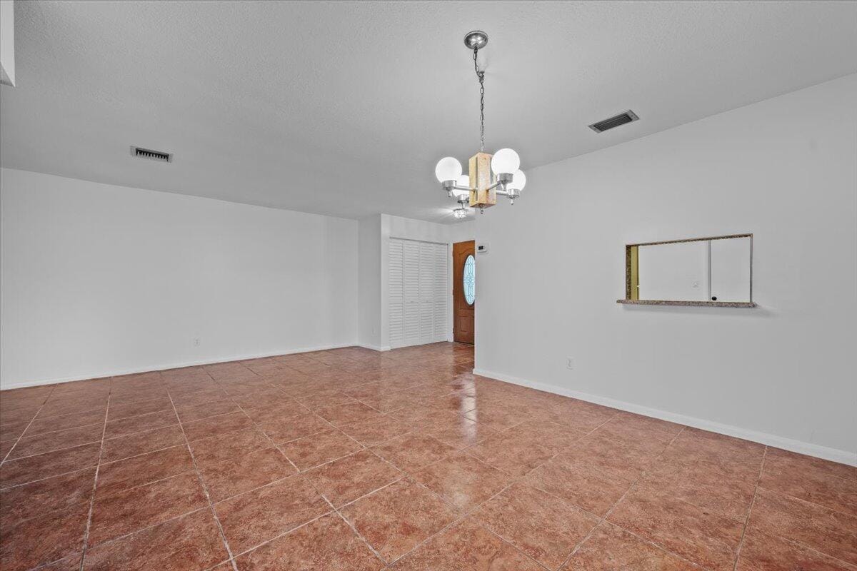 6138 Elsinore Circle, Greenacres, FL 33463 photo 13