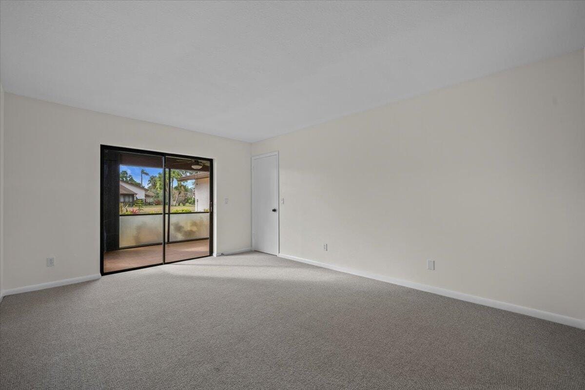6138 Elsinore Circle, Greenacres, FL 33463 photo 17