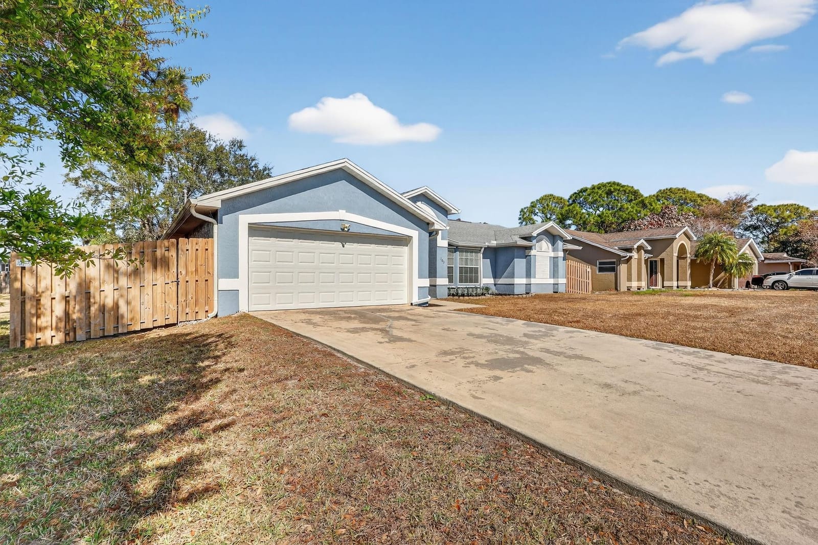 165 SW Eyerly Avenue — photo 3