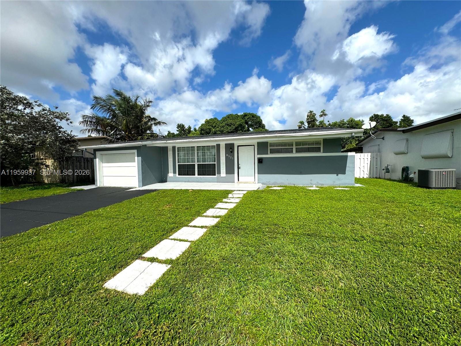 8521 NW 25th Court, Sunrise, FL 33322