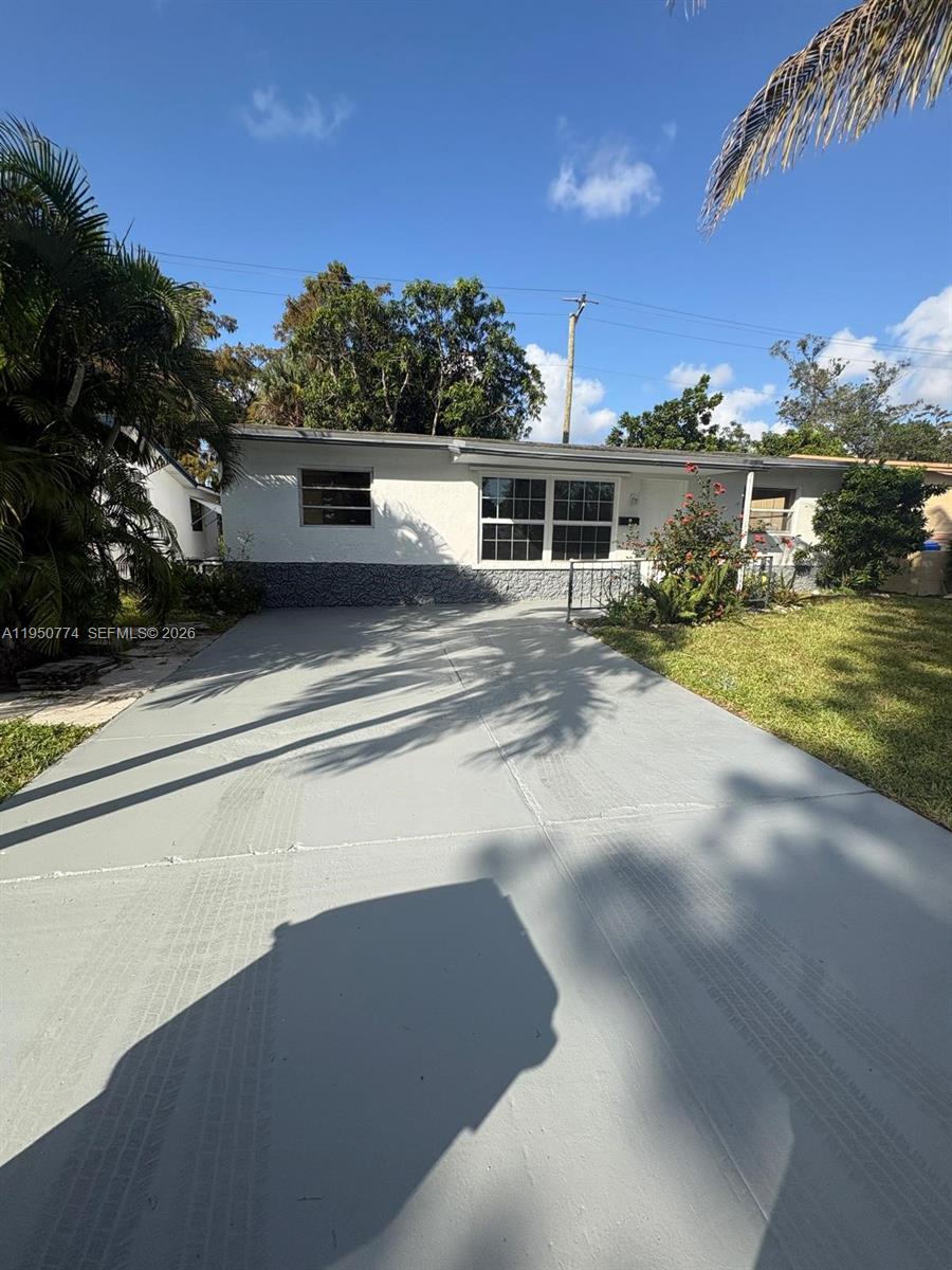 6311 SW 8th Street, North Lauderdale, FL 33068, North Lauderdale