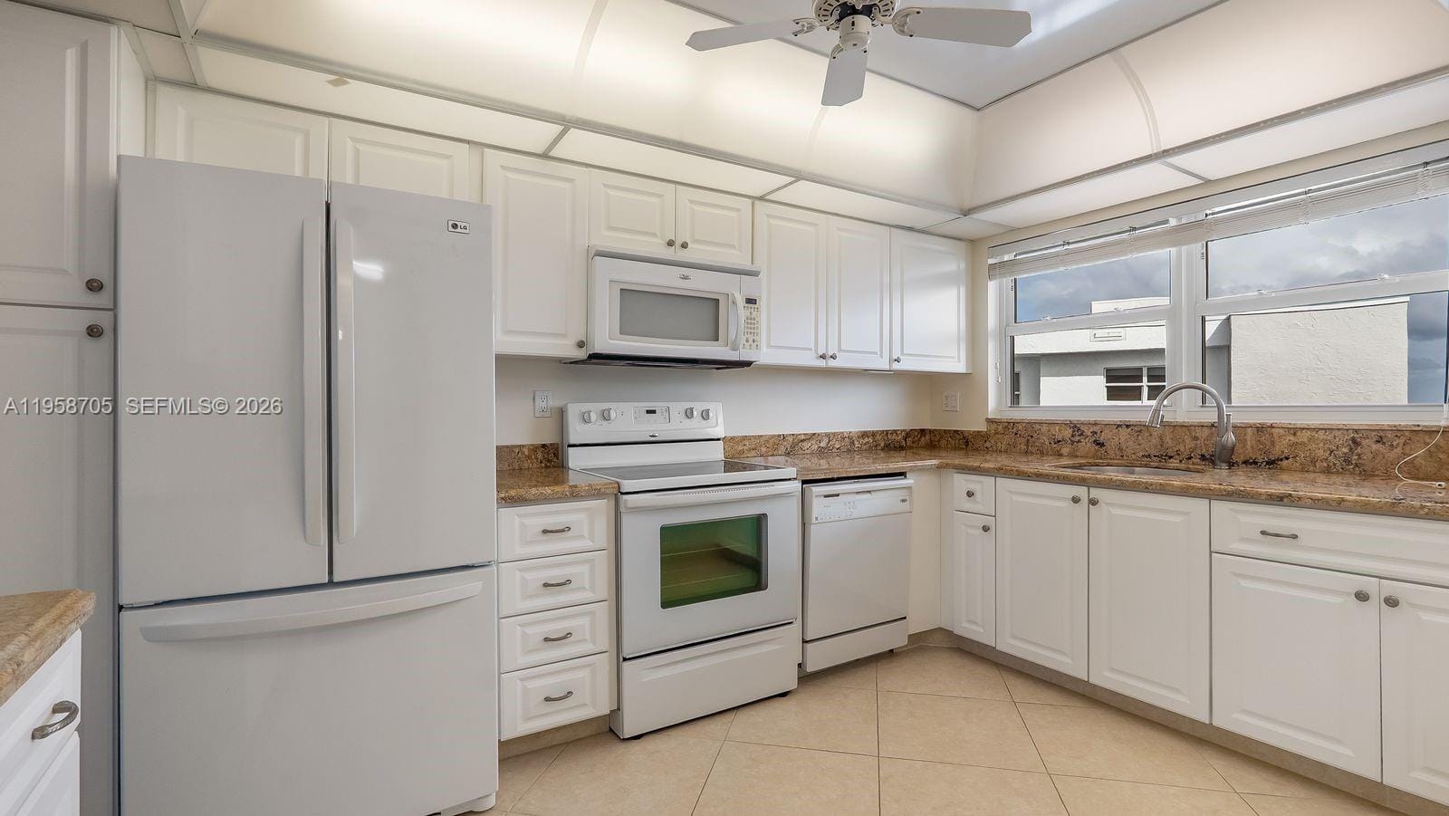3310 S Ocean Boulevard 1027D, Highland Beach, FL 33487 photo 30