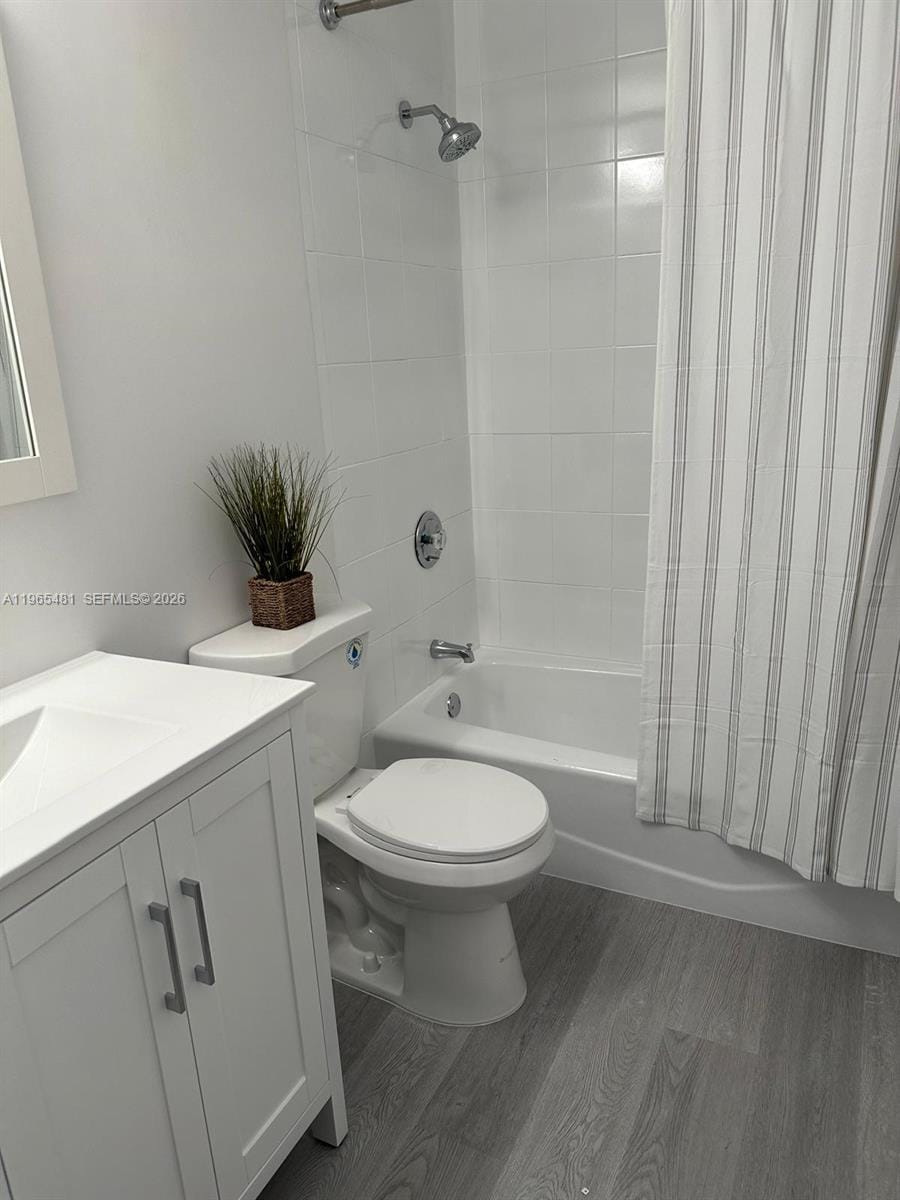 10916 SW 70th Terrace, Miami, FL 33173 photo 23