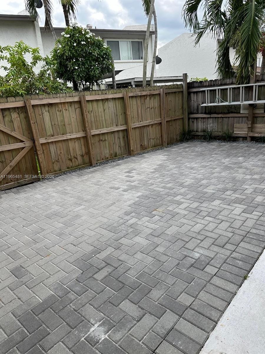 10916 SW 70th Terrace, Miami, FL 33173 photo 30