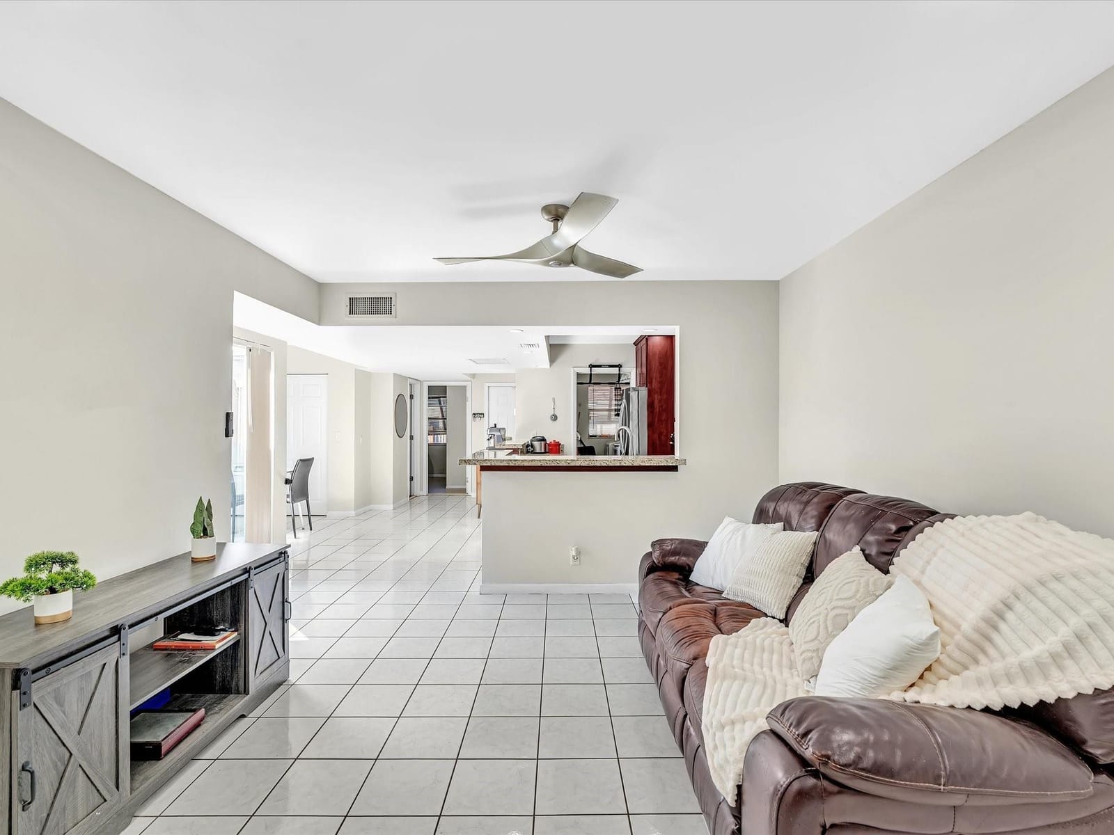 2551 N 40th Avenue 2551, Hollywood, FL 33021 photo 16