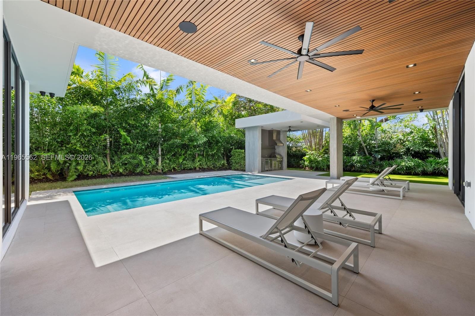 215 S Shore Drive, Miami, FL 33133