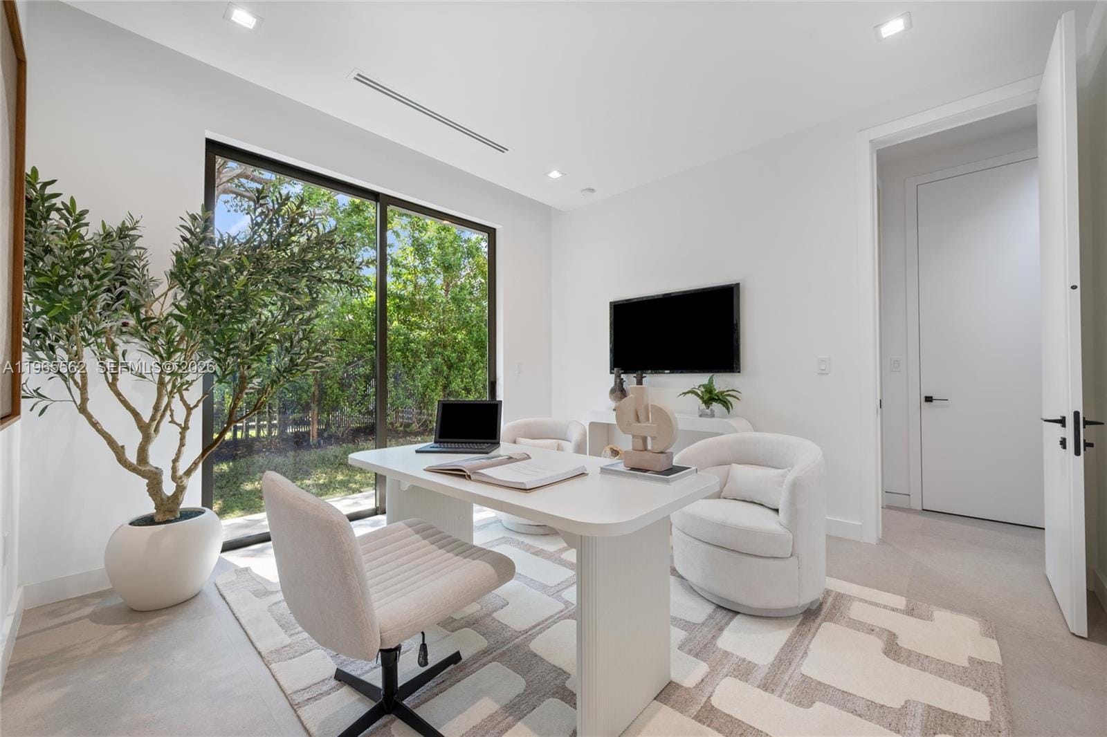 215 S Shore Drive, Miami, FL 33133 photo 14