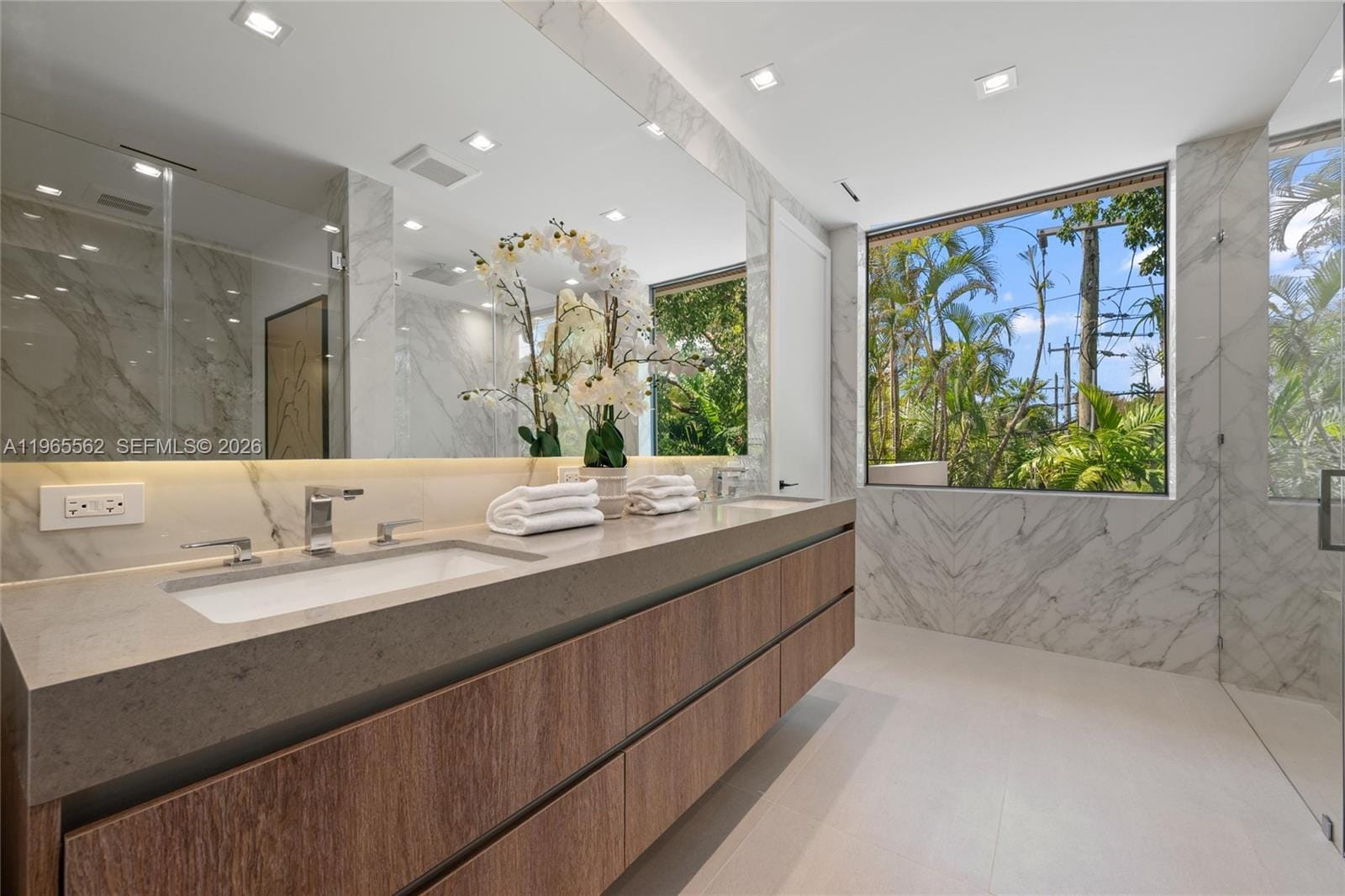 215 S Shore Drive, Miami, FL 33133 photo 24