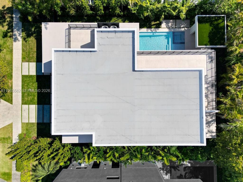 215 S Shore Drive, Miami, FL 33133 photo 28