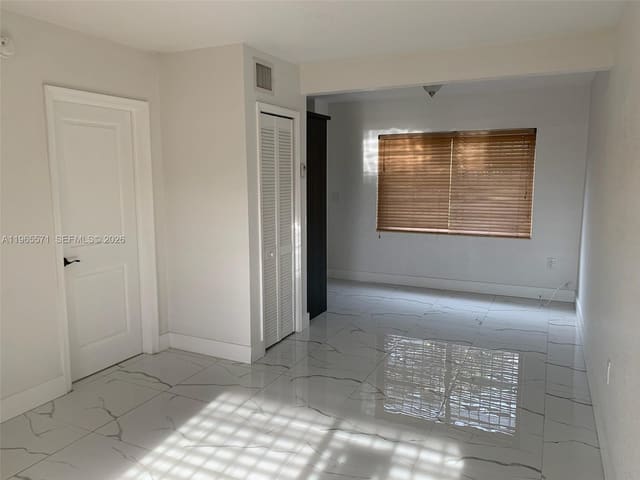 305 E 4th Avenue 1, sold in Essex Village 4th, Hialeah, FL
