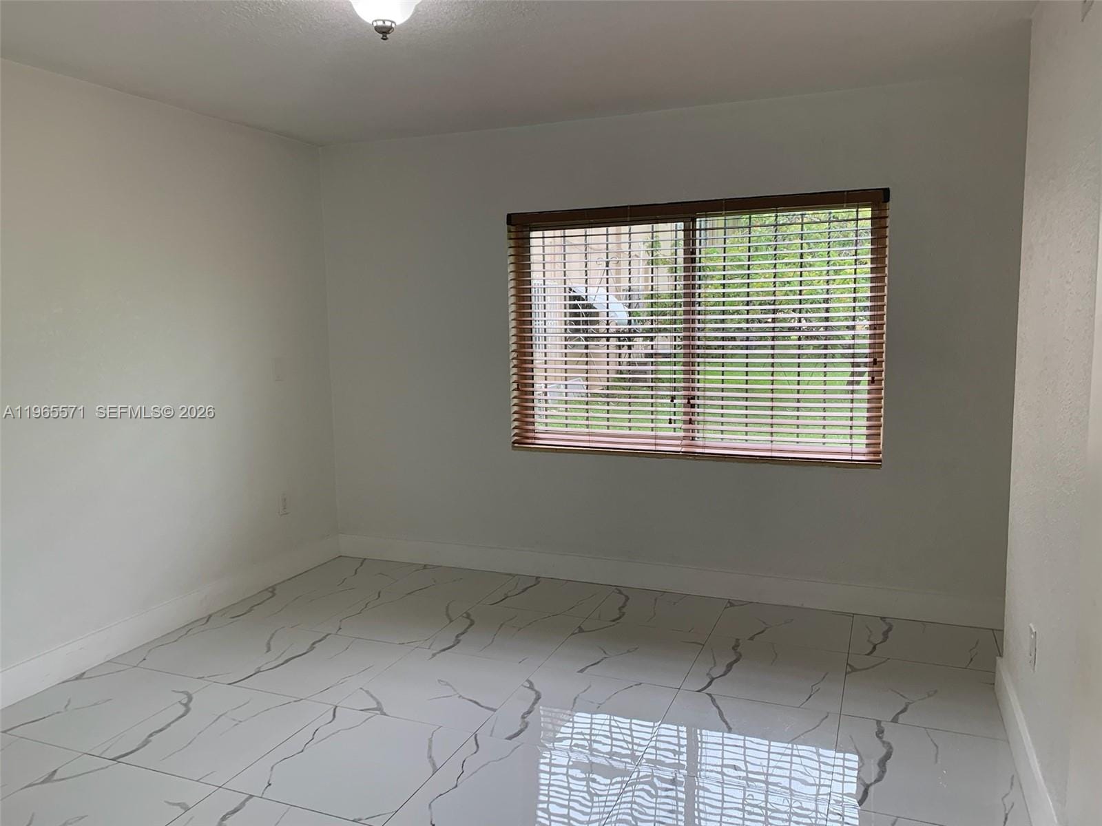 305 E 4th Avenue 1, Hialeah, FL 33010 photo 4