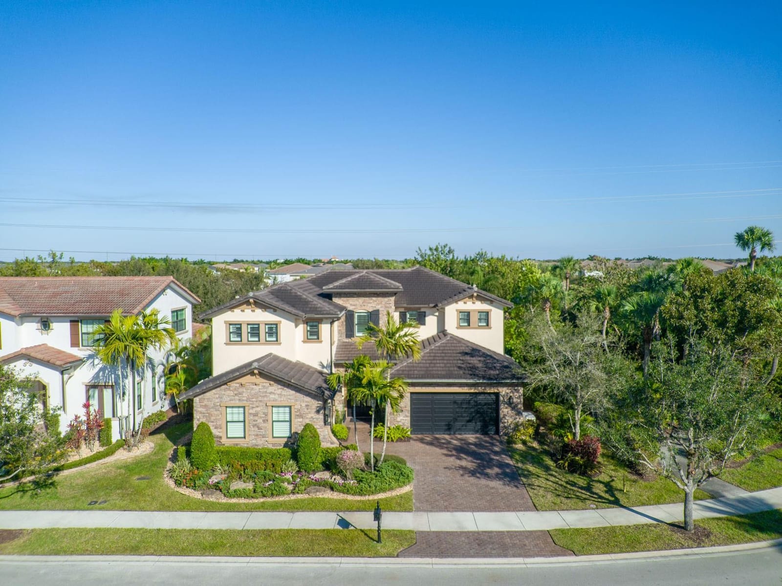 8800 Watercrest Circle — photo 5