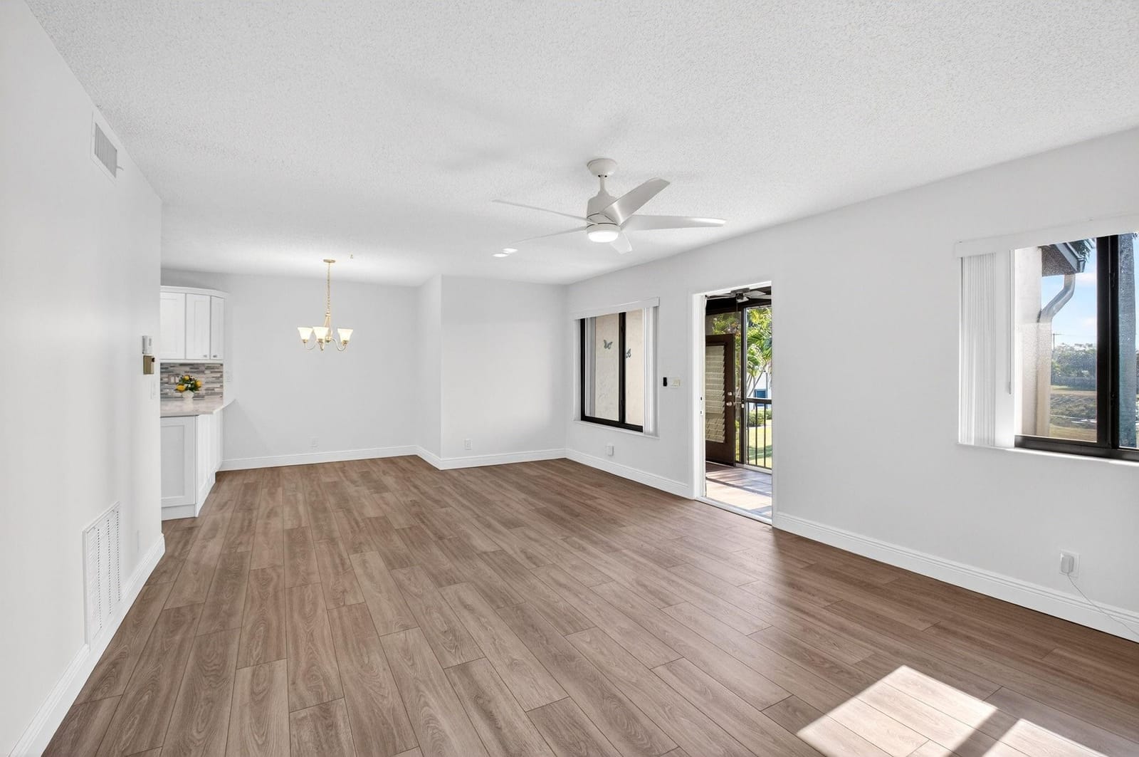 427 Pine Glen Lane C2, Greenacres, FL 33463 photo 18